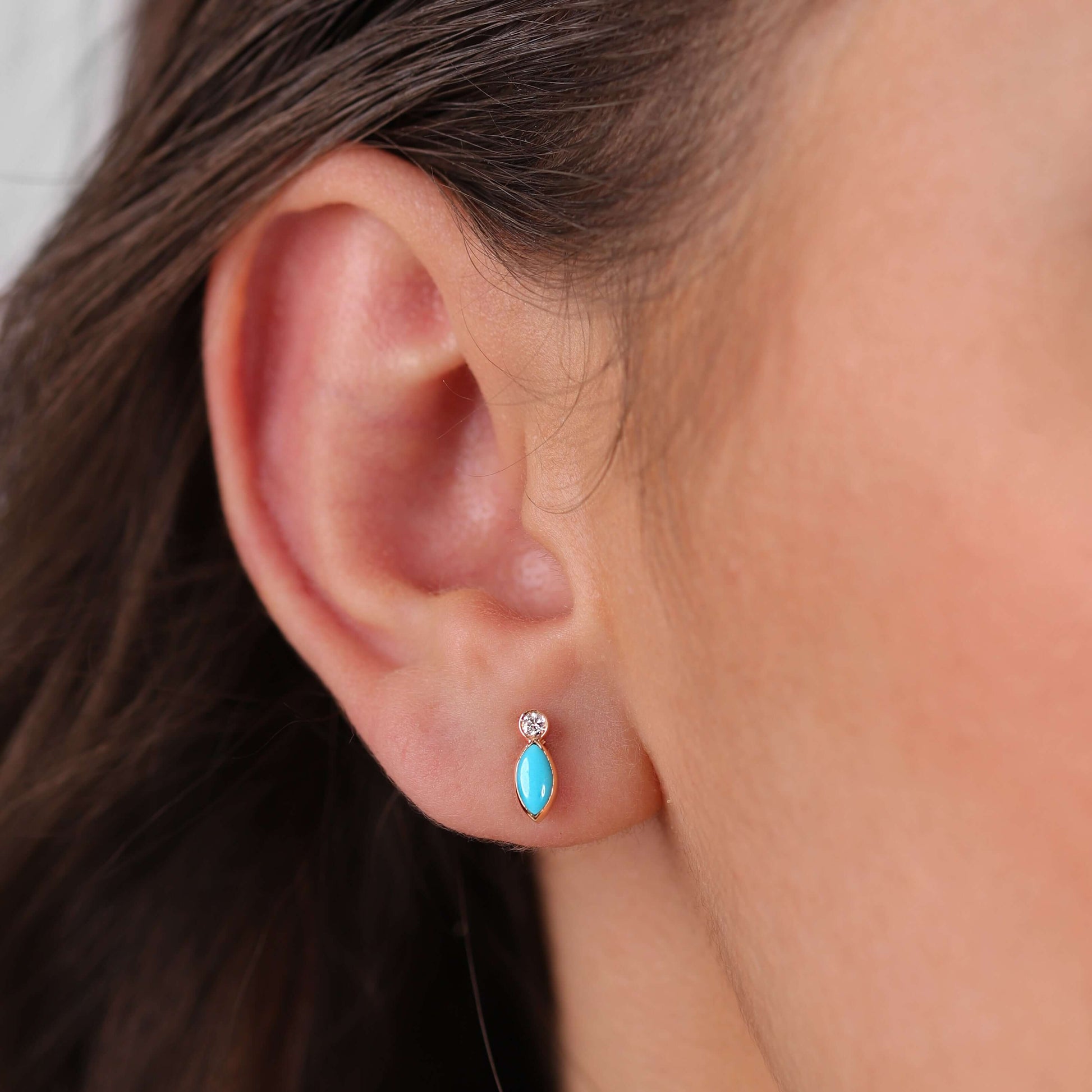 Gilda Jewelry Breeze Studs | Diamond Earrings | 14K Gold - earrings Zengoda Shop online from Artisan Brands