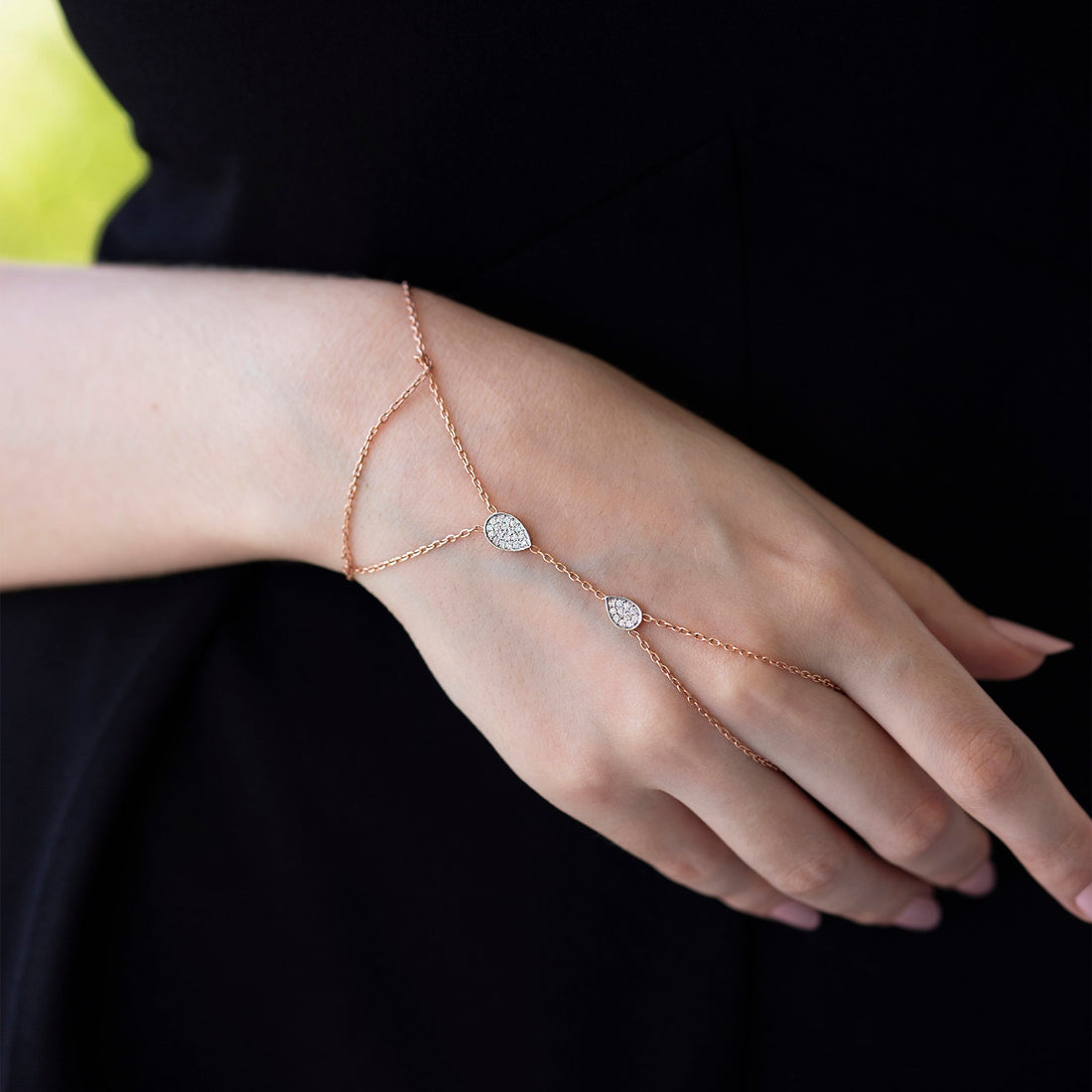 Jewelry Exquisites | Diamond Hand Chain | 0.25 Cts. | 14K Gold - Rose / Standard / Diamonds - bracelet Zengoda