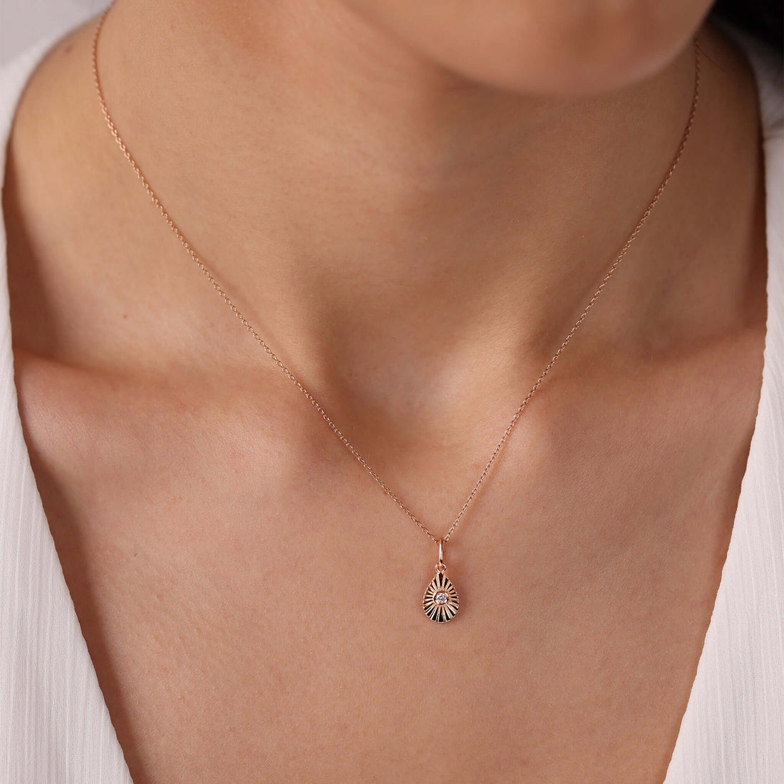 Jewelry Shellies | Diamond Pendant | 0.03 Cts. | 14K Gold - Rose / 40 - 42 Cm / Diamonds - necklace Zengoda Shop
