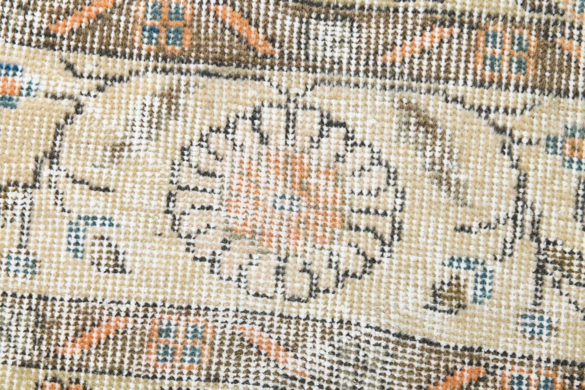 7’ x 10’ Turkish Vintage Rug - 18370 - Zengoda Shop online from Artisan Brands