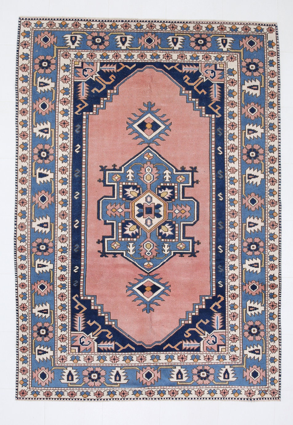 Turkish Vintage Rug  6'1" x 8'9" ft