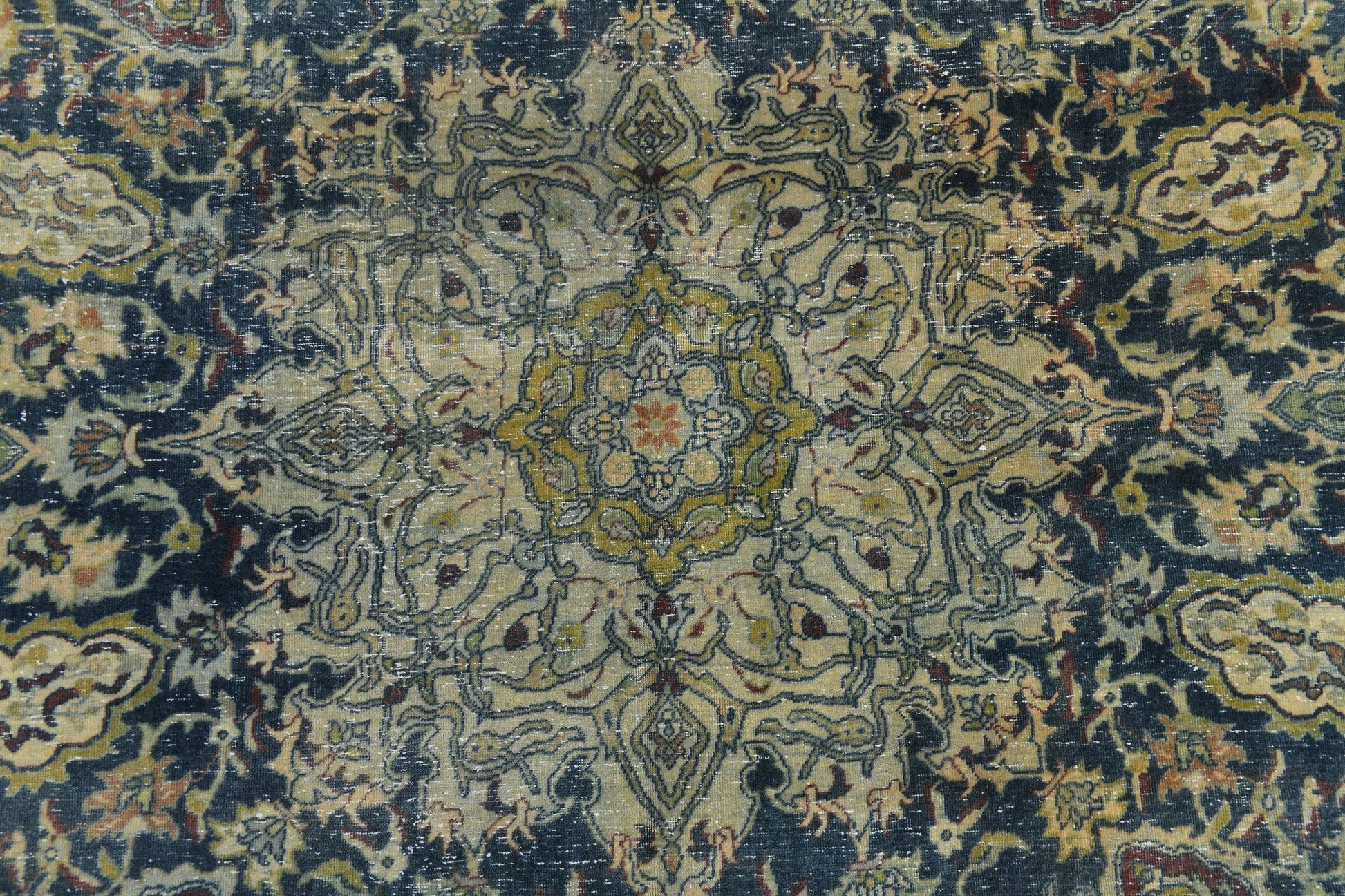 Vintage Persian Style Rug 11’5’’ x 14’8’’ ft